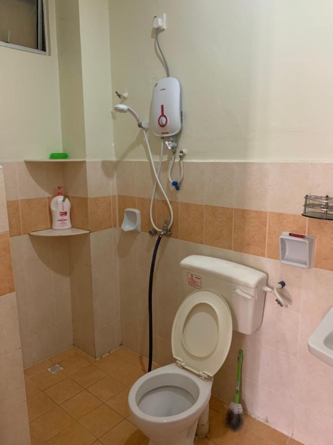 Awani Homestay Seberang Jaya Permatang Janggus Exterior photo